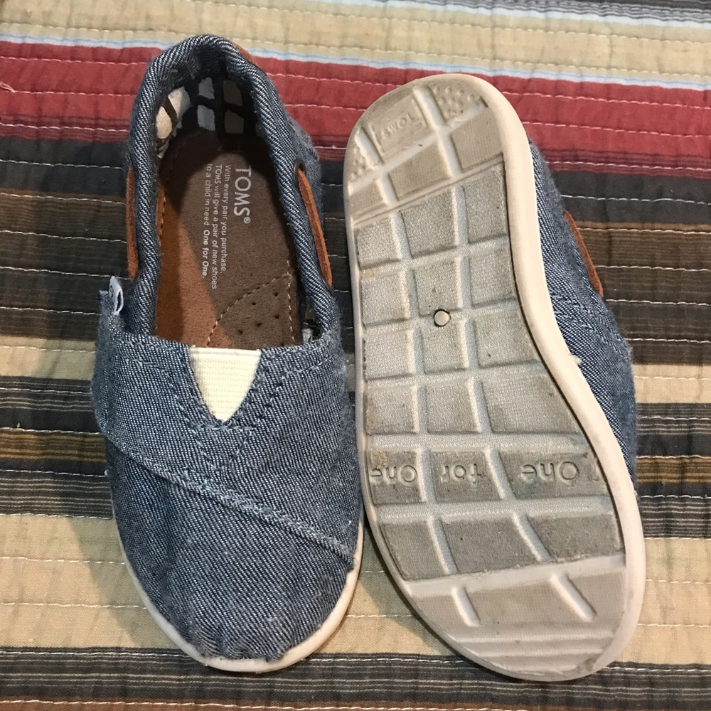 Toddler sz 7 Toms VGUC